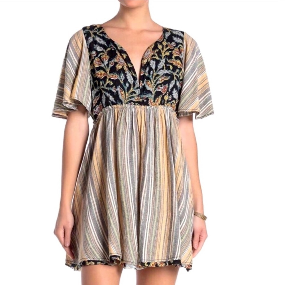 ✔️NWT|FREE PEOPLE|Flutter Sleeve Tunic|Small